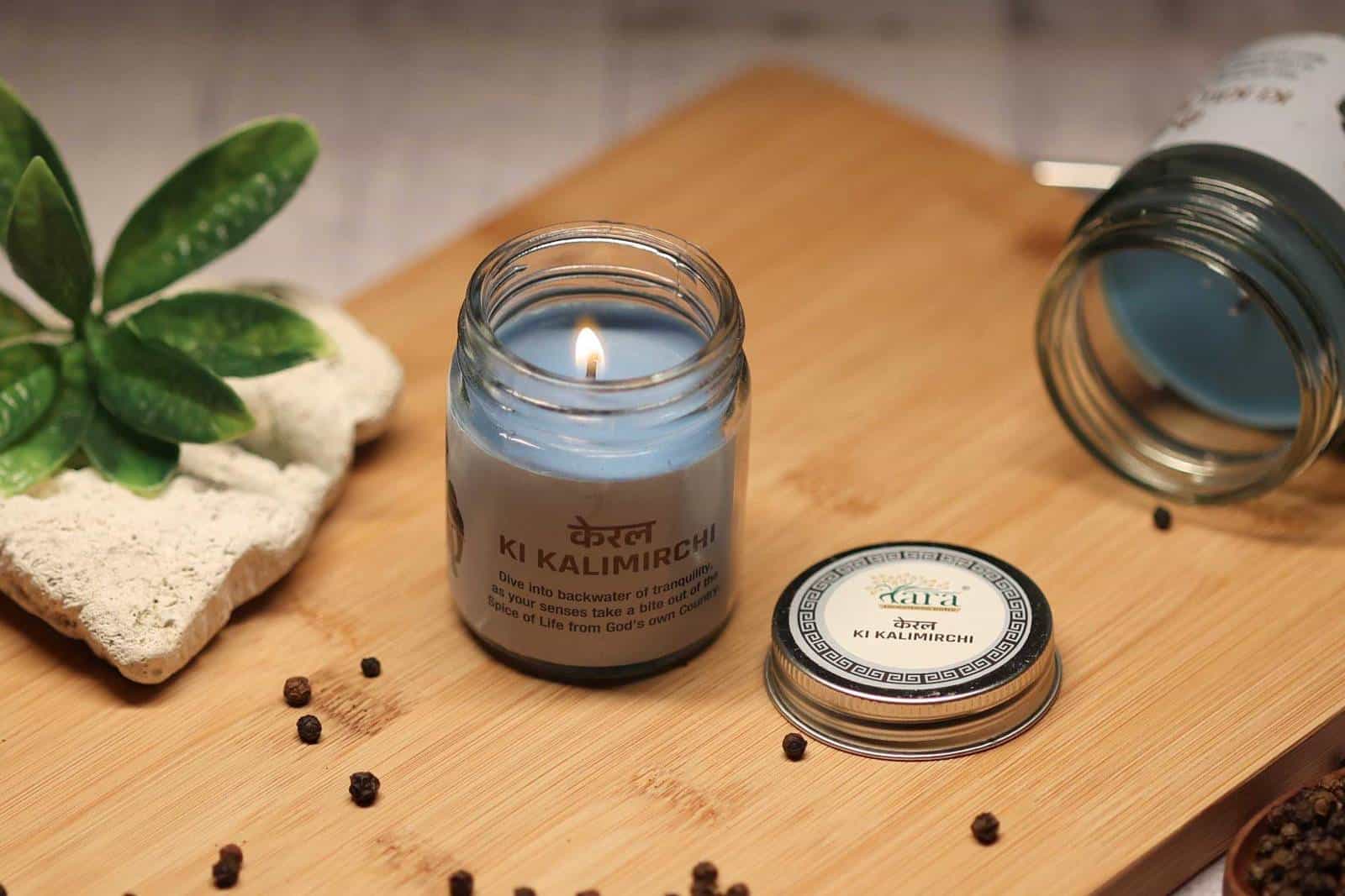 keral-ki-kali-mirch-small-container-screw-lid (1)