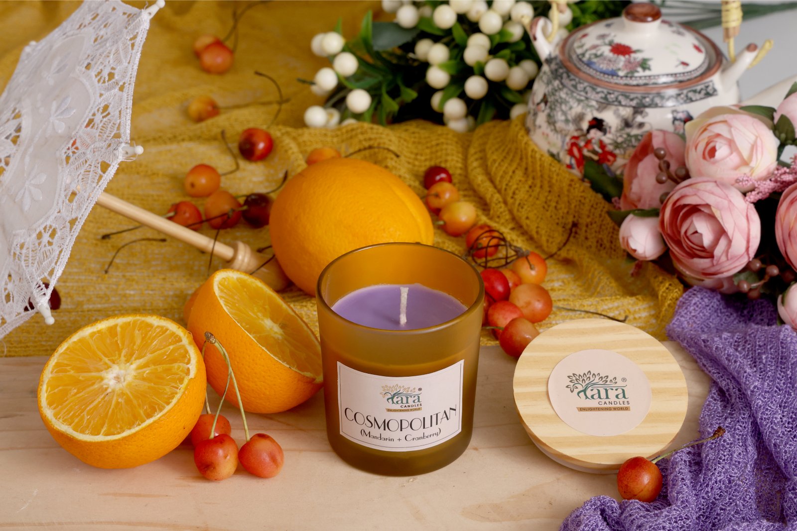 cosmopolitan-frosted-glass-jar-with-wooden-lid-dust-cover (4)