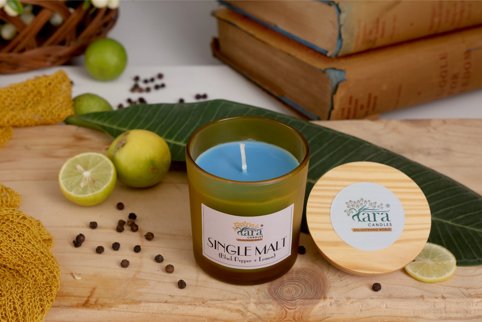 singlemalt-frosted-glass-jar-with-wooden-lid-dust-cover (4)